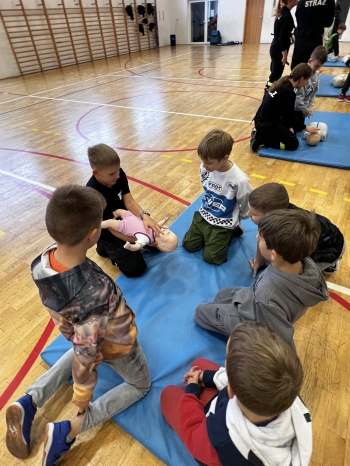 561338837_1385400166920663_253907039433153596_n