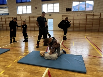 561789507_1385399816920698_3071040148154773734_n