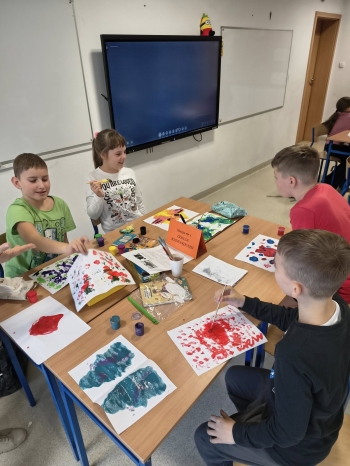 574572537_1403353275125352_4310096033417405613_n