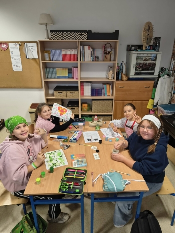 574613499_1403353065125373_2654814586143691988_n