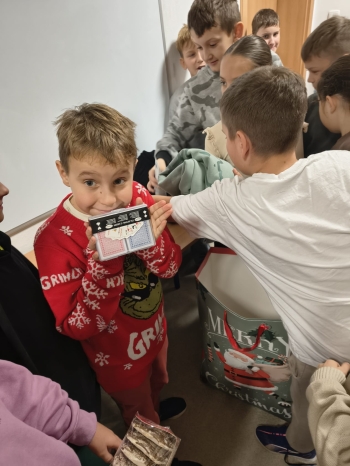 589854681_1423525289774817_175023483246529925_n