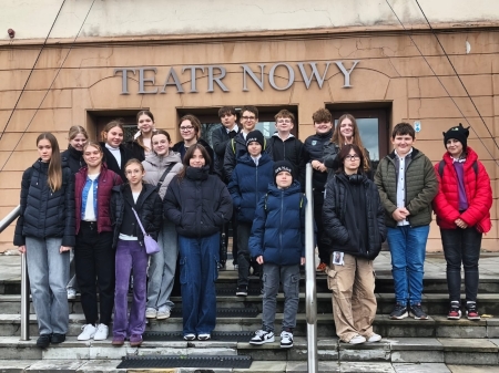 Klasy VII w Teatrze